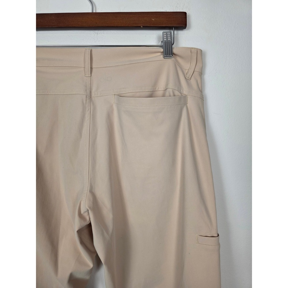 Alo‎ Yoga Men's Cargo Pants Beige Utility Outdoor Casual Size 32R - Picture 4 of 6